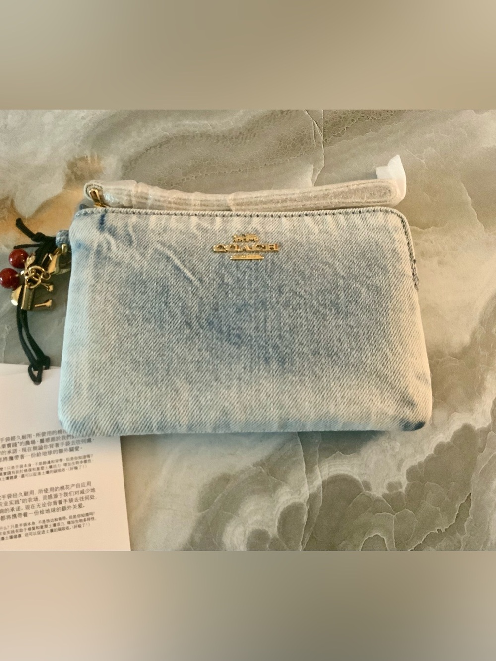 COACH LRG ROWAN DENIM SATCHEL + MATCHING WRISTLET BOTH NWT WITH CHARMS - Picture 13 of 15